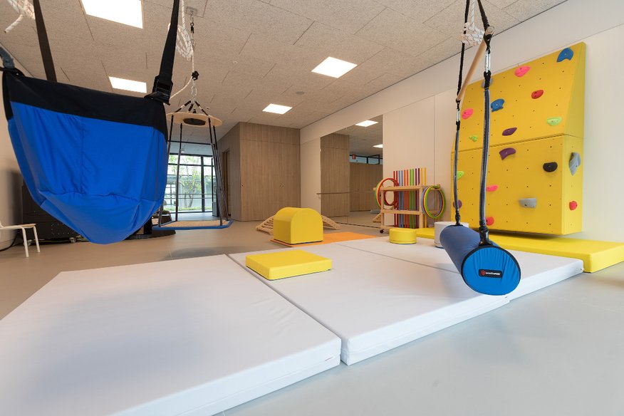 Amencer-ASPACE (Centro de Atención Integral de Vigo para personas con parálisis cerebral y trastornos neuromotores)